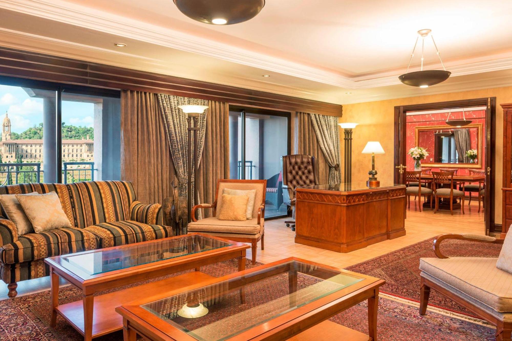 Ct Hotel Pretoria-Noord Zewnętrze zdjęcie A suite at the Hilton Athens