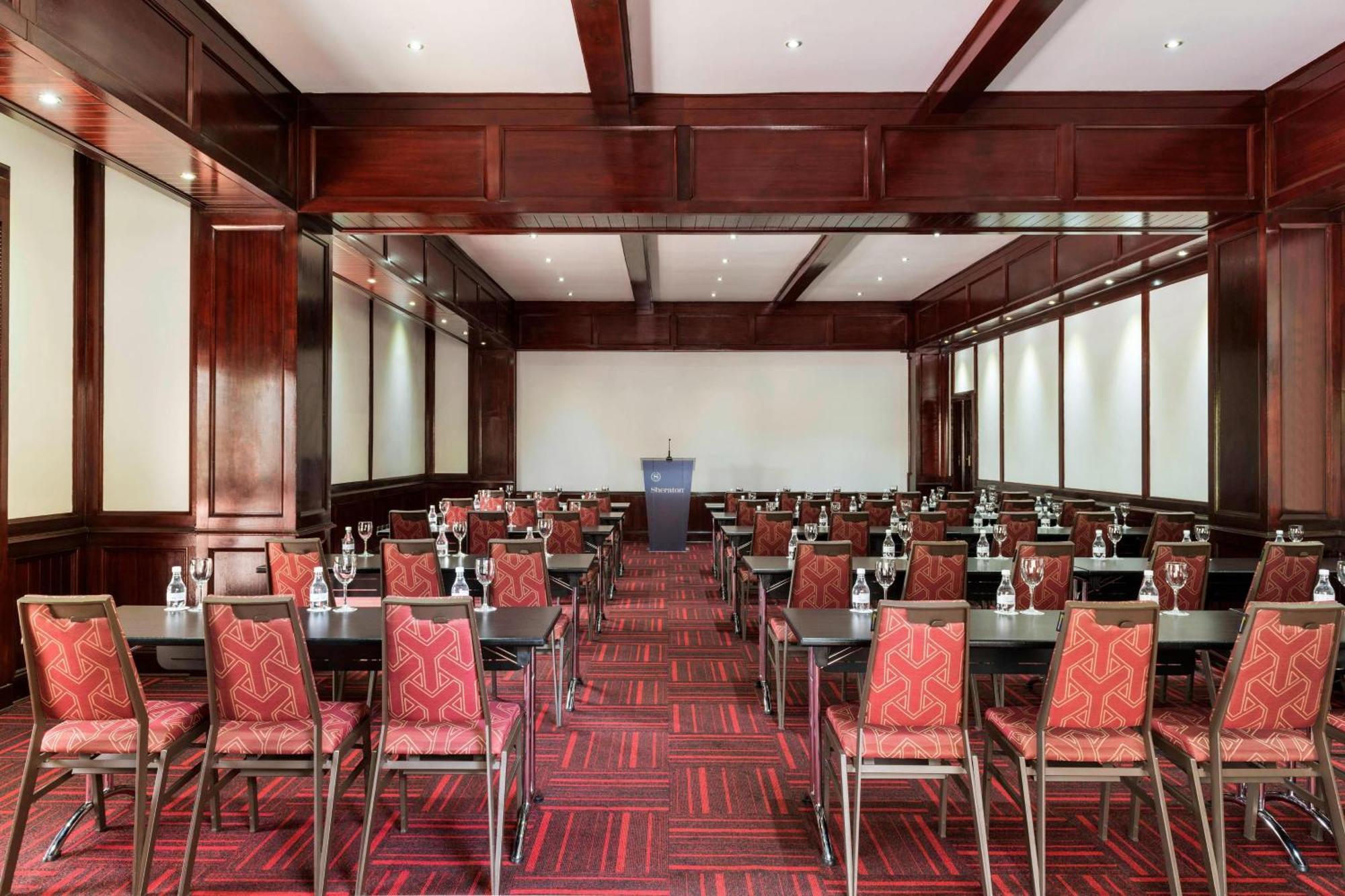 Ct Hotel Pretoria-Noord Zewnętrze zdjęcie Meeting room