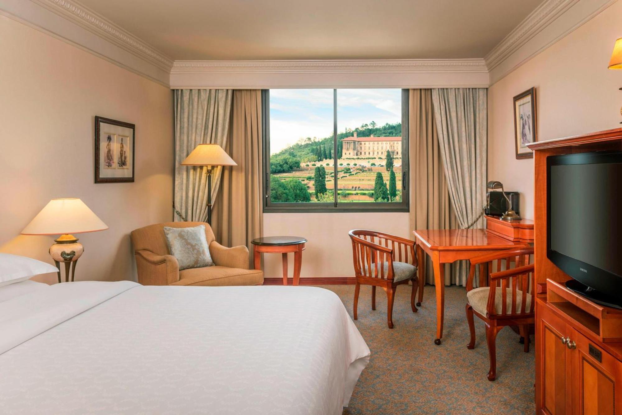 Ct Hotel Pretoria-Noord Zewnętrze zdjęcie Deluxe room